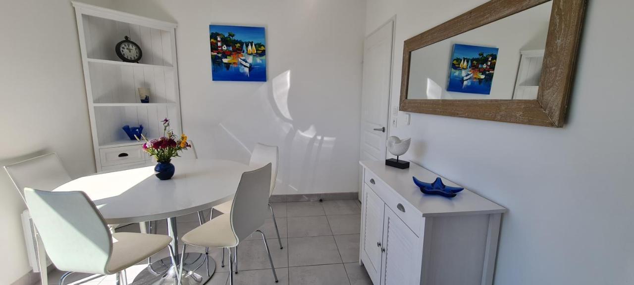 Appartement Devant La Plage Avec Piscine Concarneau Eksteriør billede